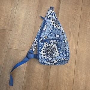 Vera Bradley Essential Sling Backpack Quilted Blue Star Medallion